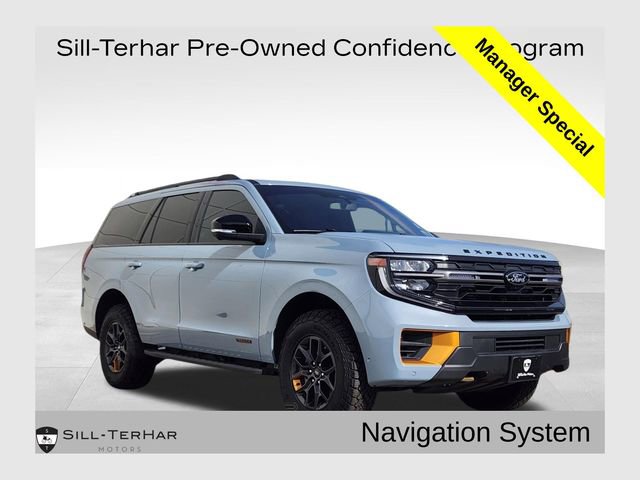 Used 2025 Ford Expedition Tremor image 1