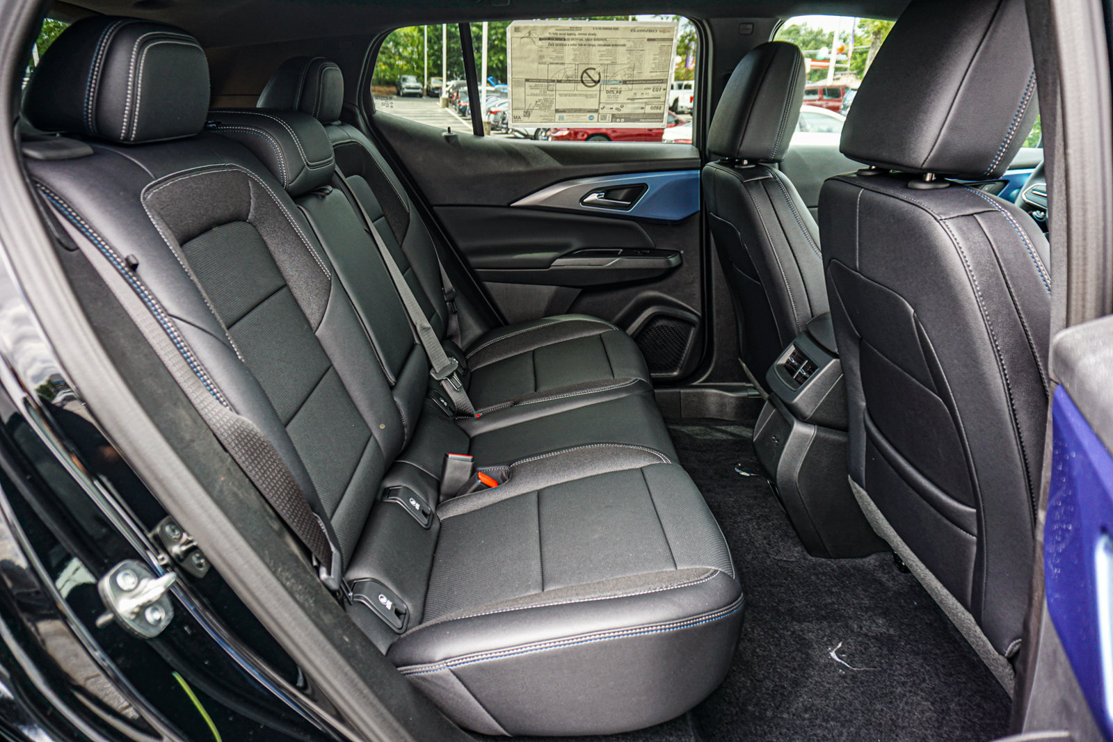 New 2026 Chevrolet Equinox EV LT AWD/4WD image 19