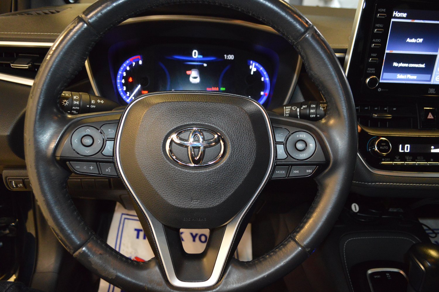 Used 2019 Toyota Corolla XSE FWD image 18