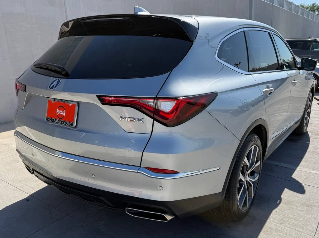 Used 2024 Acura MDX FWD w/ Technology Package image 9