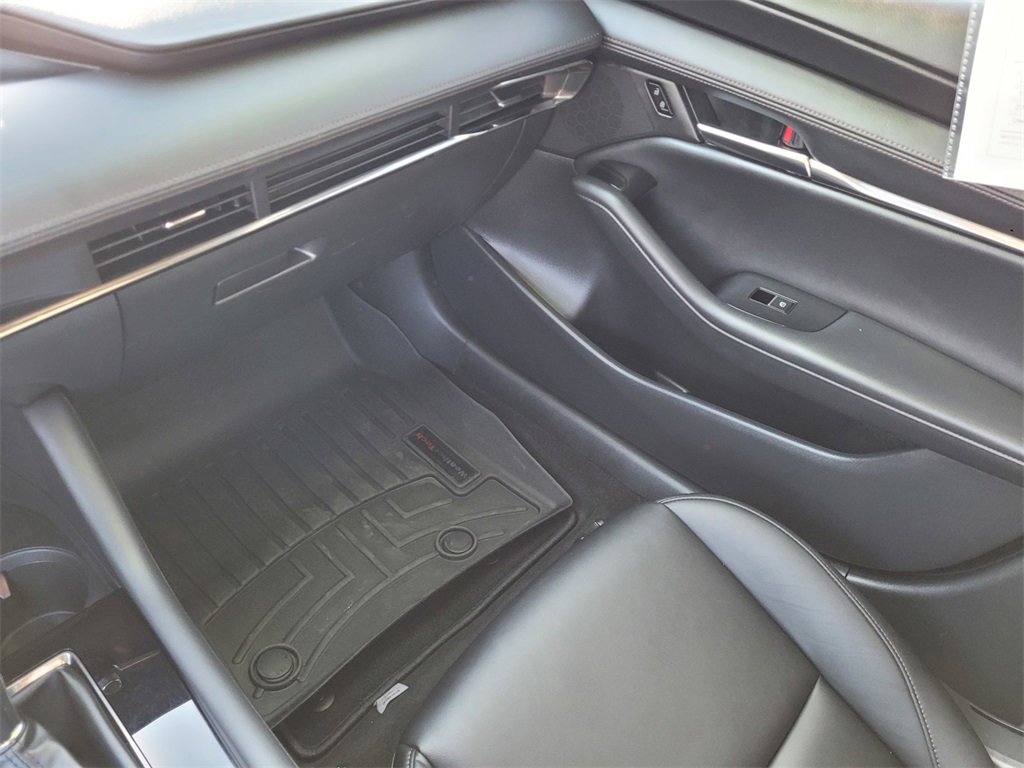 Used 2023 MAZDA MAZDA3 s image 13