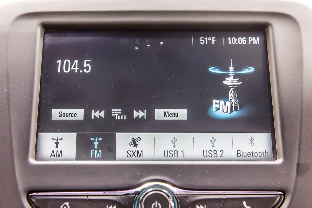 Used 2016 Chevrolet Malibu LT image 20