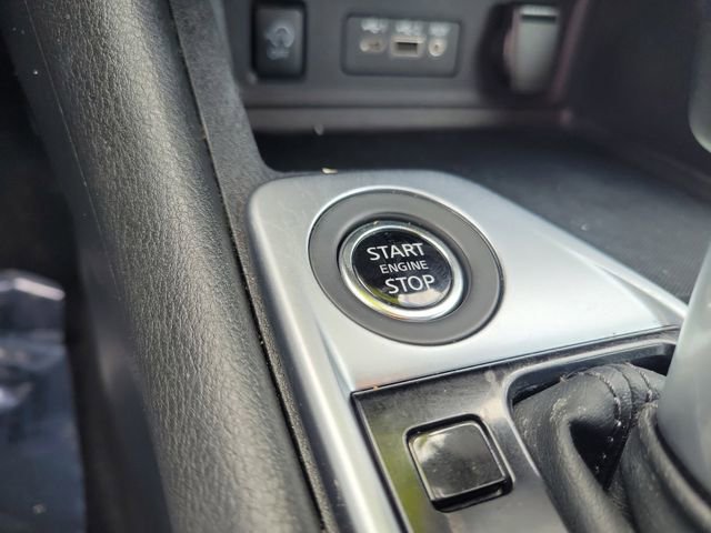 Used 2024 Nissan Sentra SV FWD image 22