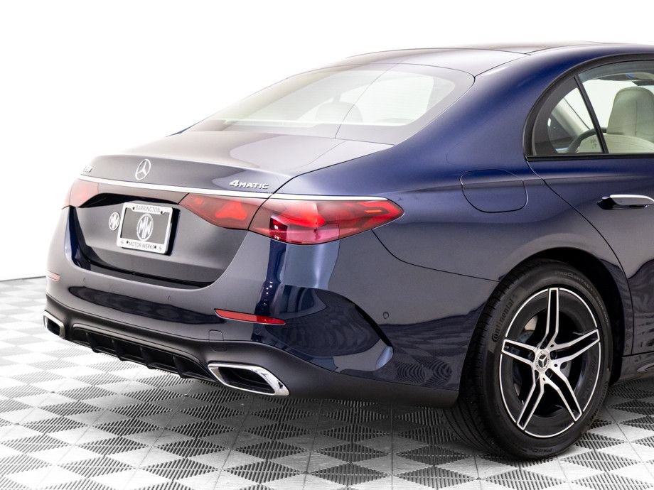 New 2026 Mercedes-Benz E 350 4MATIC Sedan image 38
