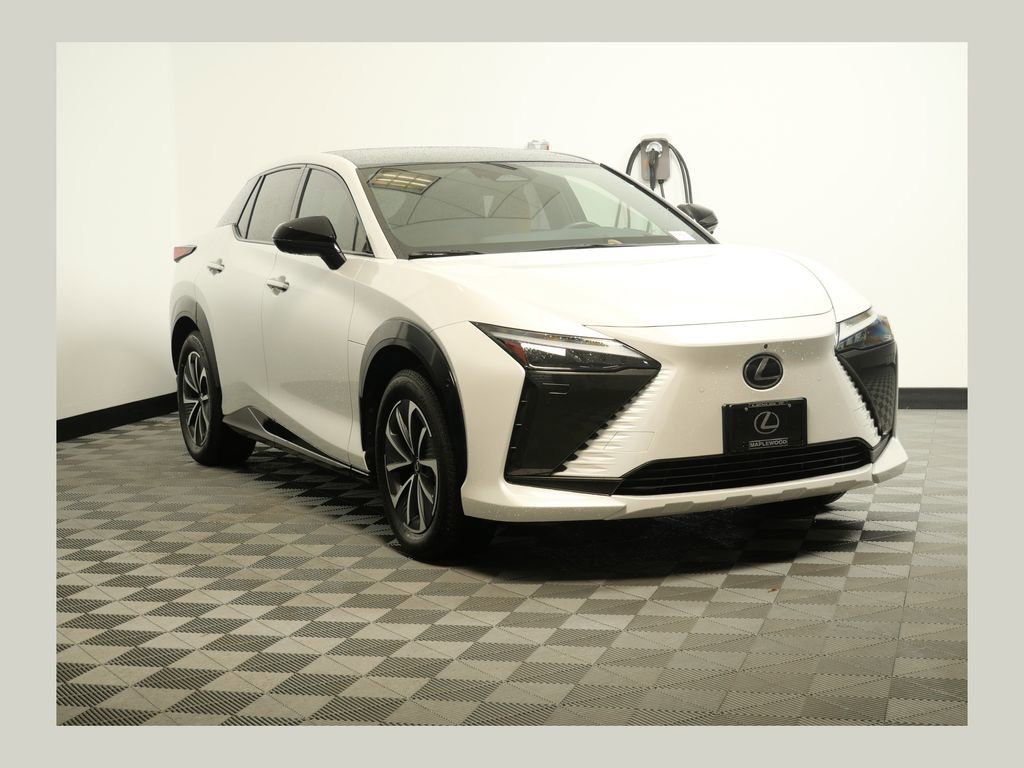 Used 2023 Lexus RZ 450e Premium w/ Technology Package image 1