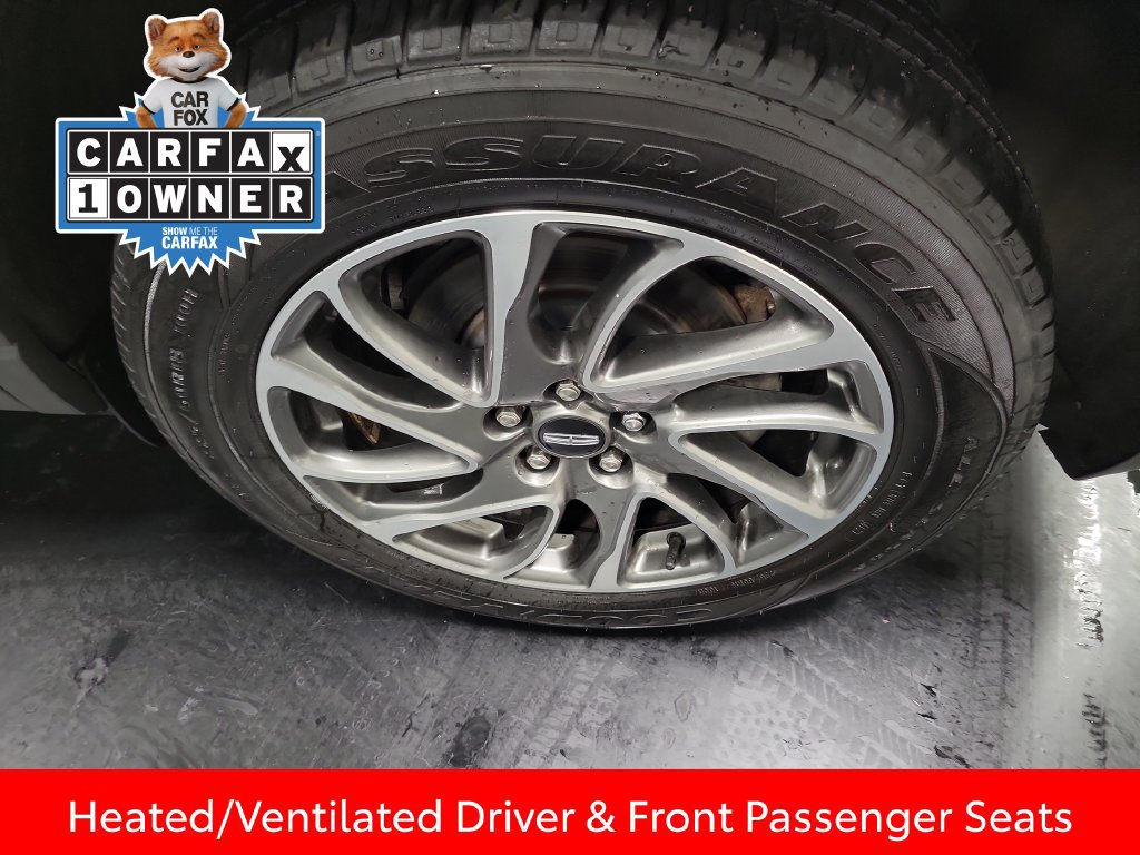 Used 2022 Lincoln Corsair AWD w/ Equipment Group 101A image 12