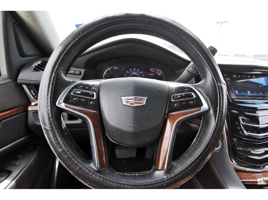 Used 2016 Cadillac Escalade Premium image 9