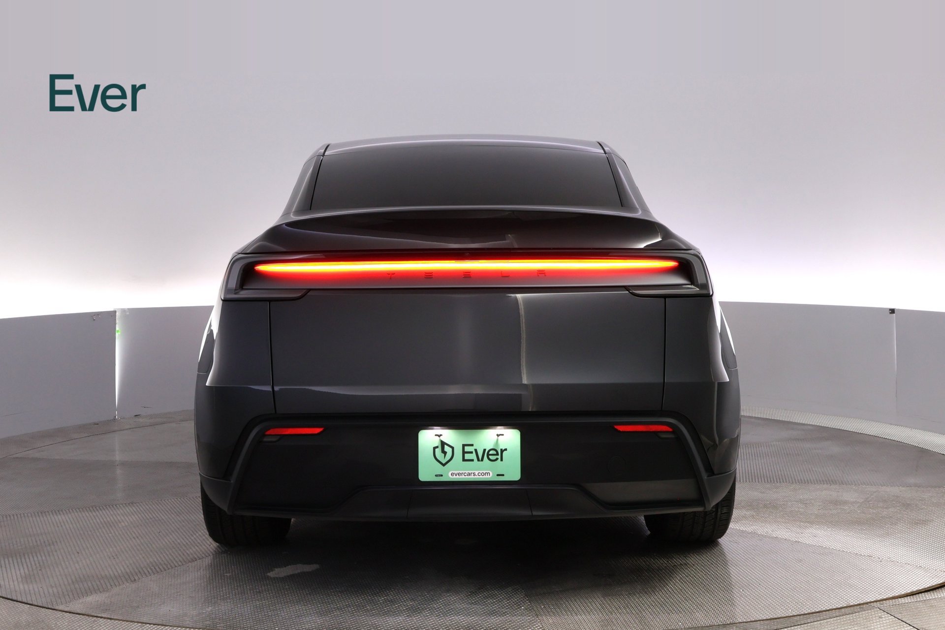Used 2026 Tesla Model Y 2WD image 15