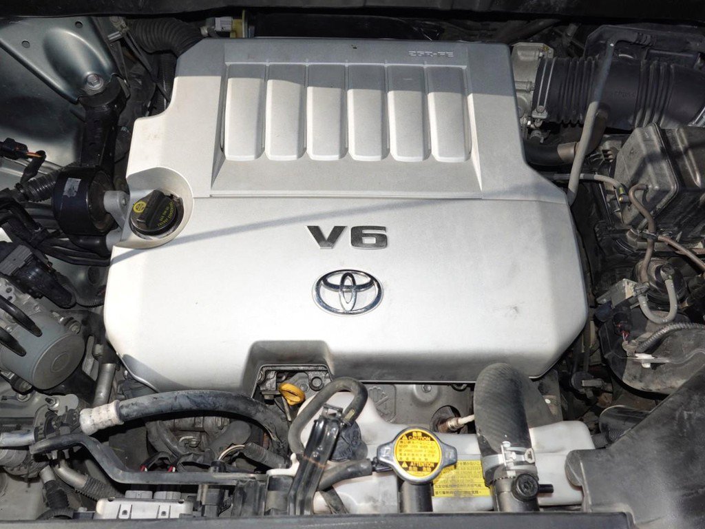 Used 2010 Toyota Highlander Limited image 30