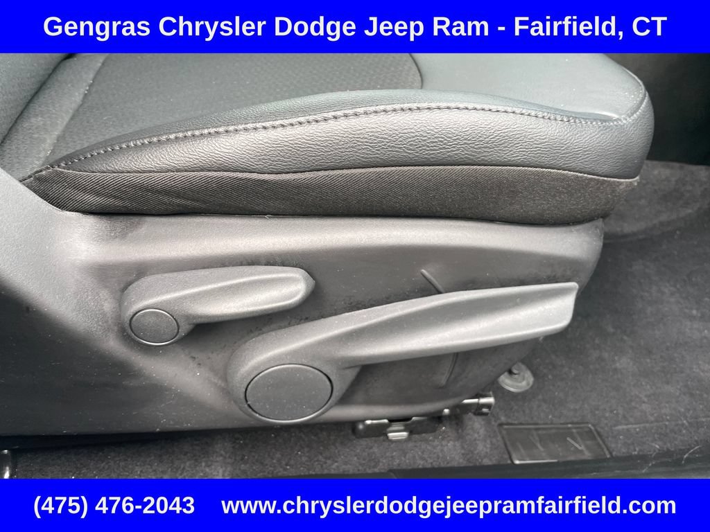 Certified 2025 Jeep Compass Trailhawk w/ Sun & Sound Group AWD/4WD image 22