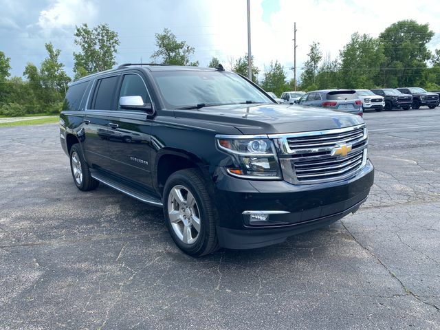Used 2015 Chevrolet Suburban LTZ RWD image 14