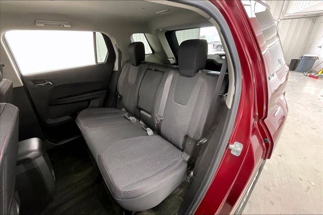 Used 2017 GMC Terrain SLE w/ Technology Package image 19