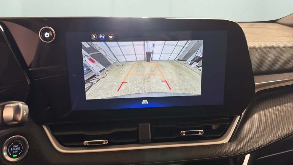 Used 2025 Chevrolet Equinox LT AWD/4WD image 20