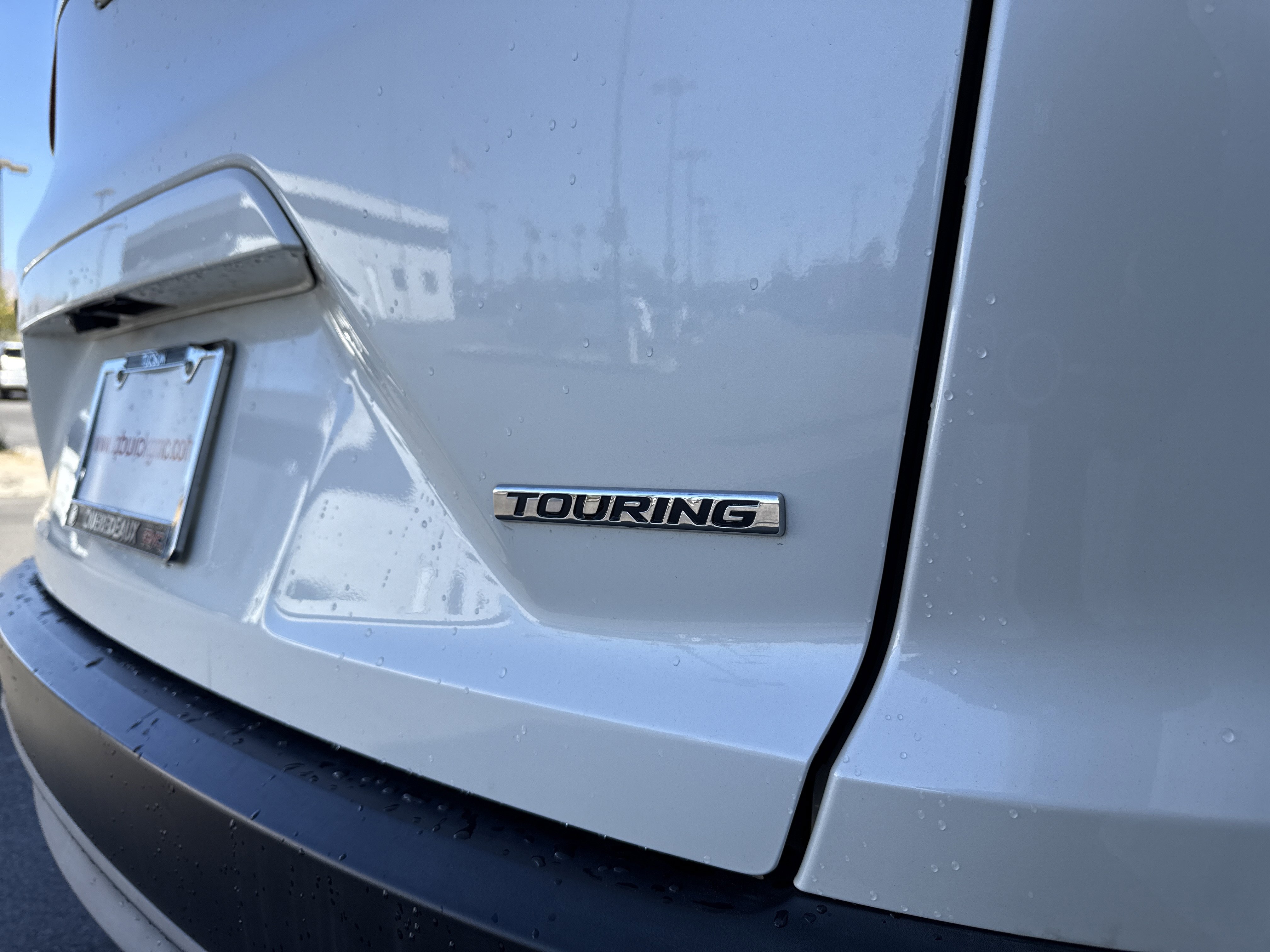 Used 2018 Honda CR-V Touring image 7