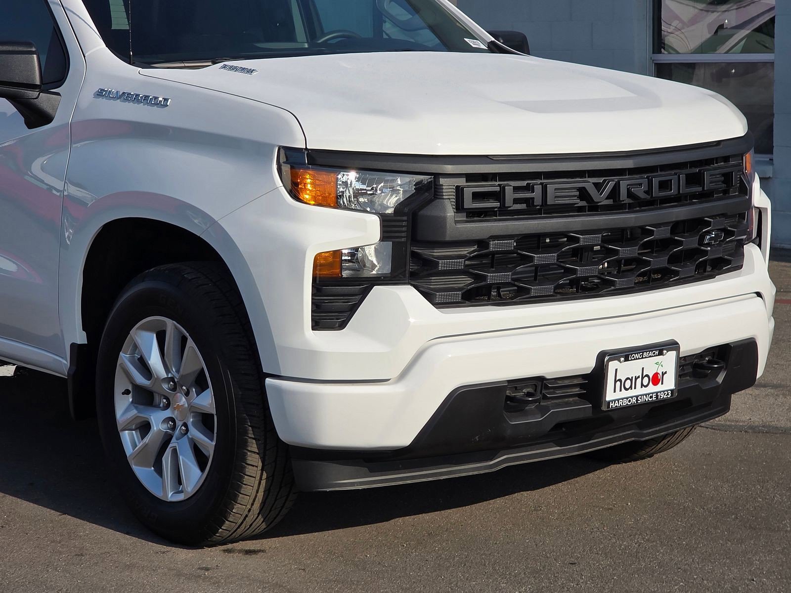 New 2025 Chevrolet Silverado 1500 Custom image 3