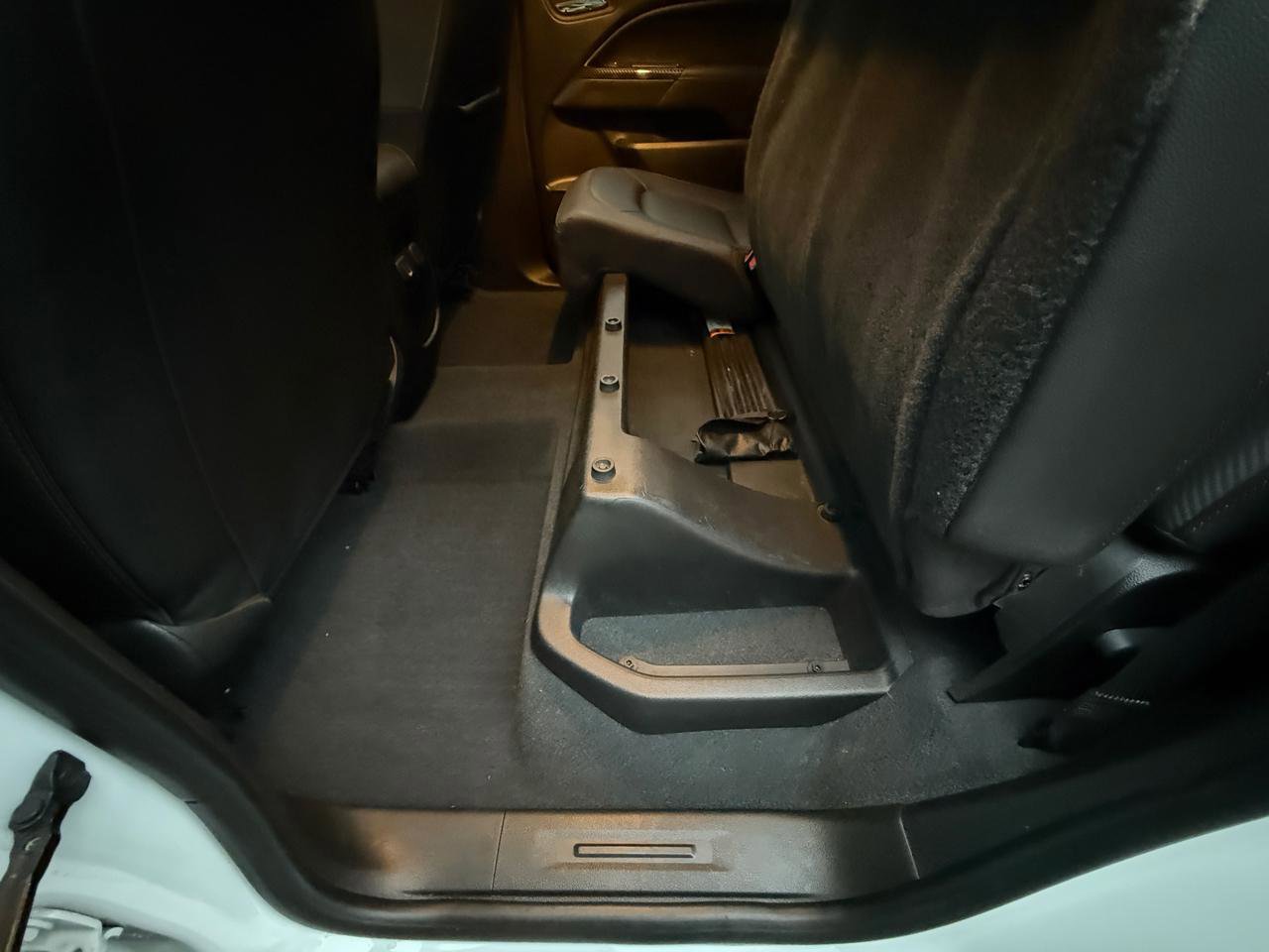 Used 2021 GMC Canyon AT4 image 24