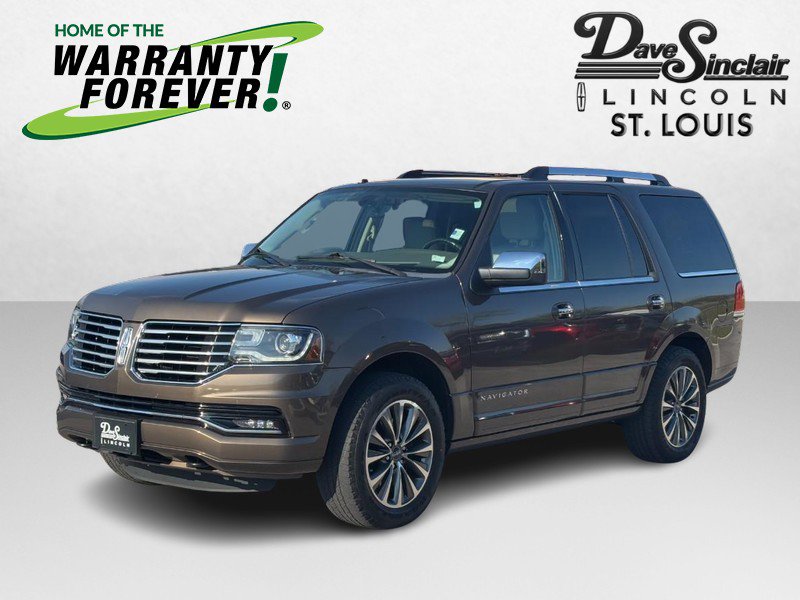 Used 2016 Lincoln Navigator Select image 1