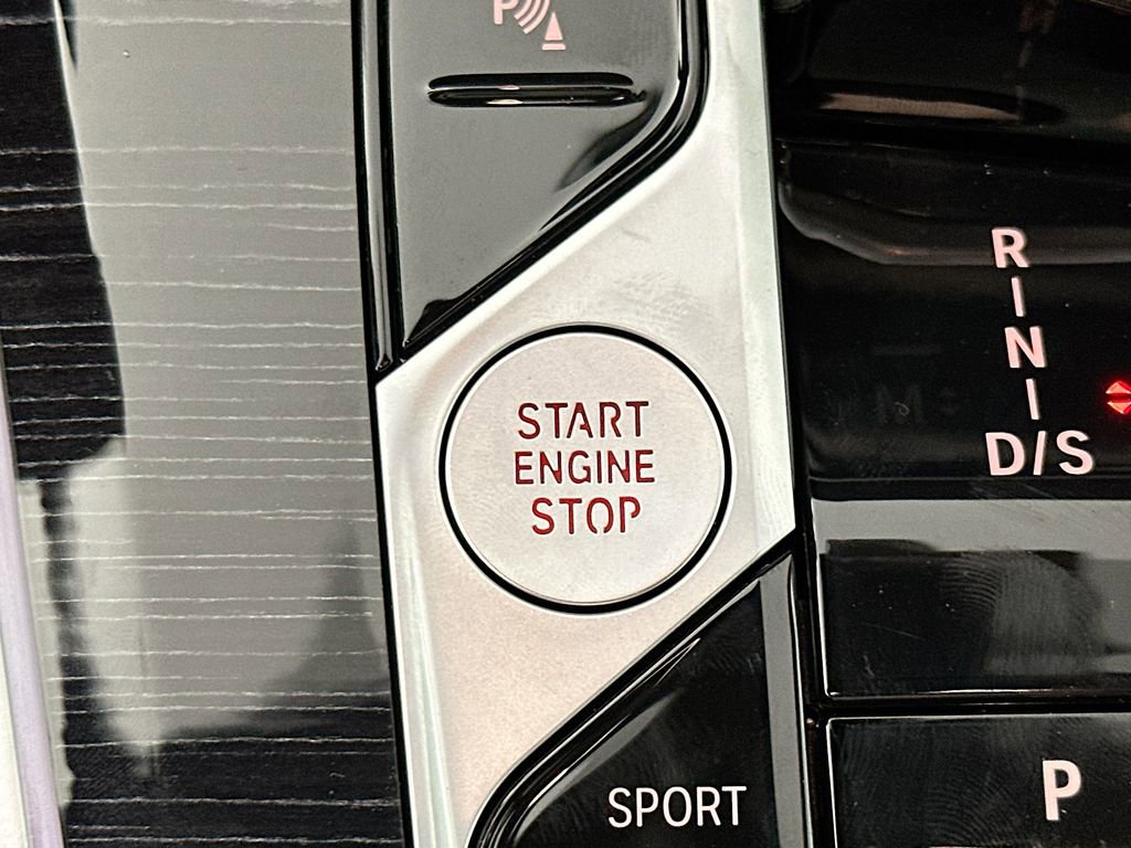 New 2026 BMW X5 xDrive40i w/ M Sport Package image 19