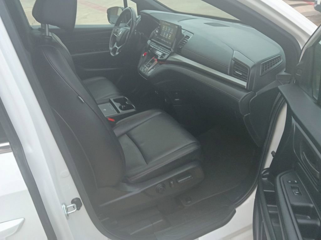 Used 2025 Honda Odyssey Sport-L image 9