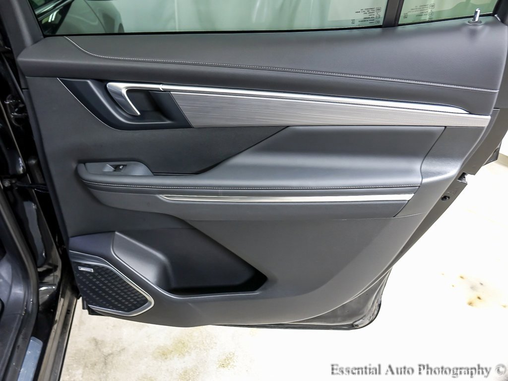 Certified 2025 Buick Enclave Preferred image 25