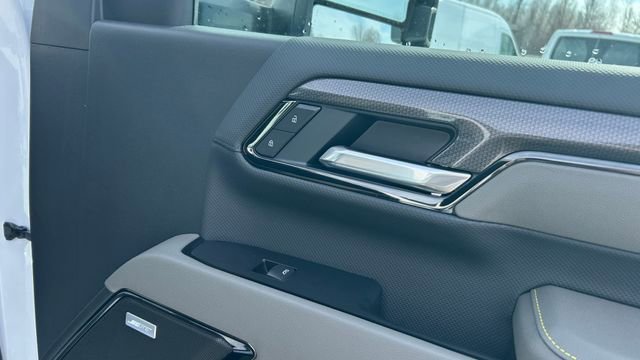 New 2026 Chevrolet Silverado 2500 ZR2 image 47