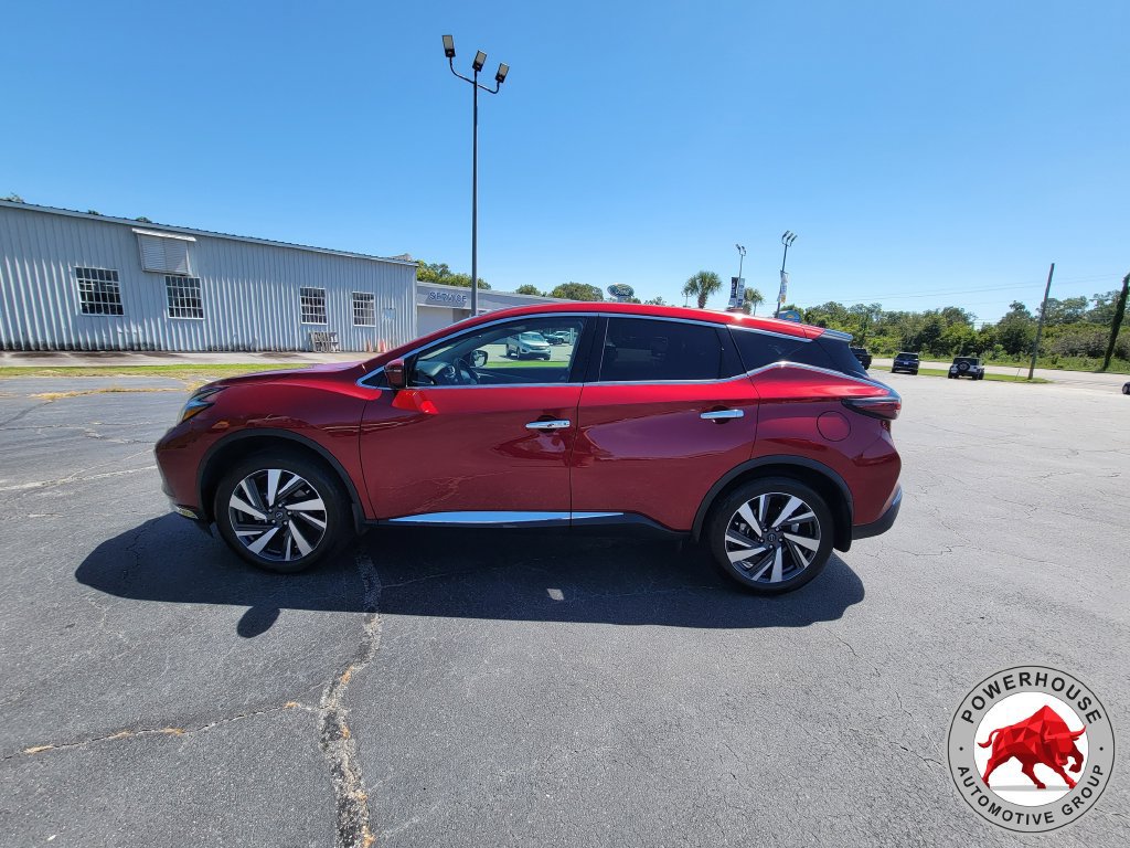 Used 2023 Nissan Murano SL w/ SL Moonroof Package FWD image 3