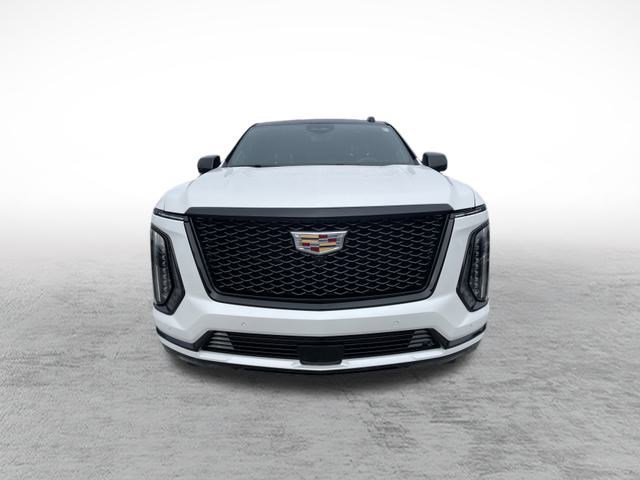 Used 2025 Cadillac Escalade ESV Sport Platinum image 2