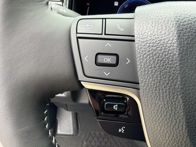New 2026 Toyota Camry Hybrid FWD image 26
