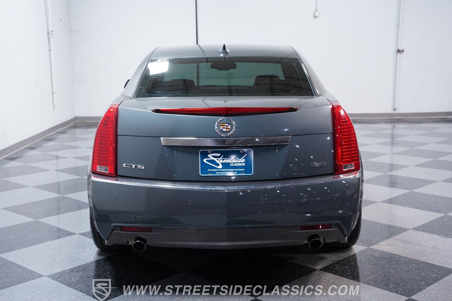 Used 2010 Cadillac CTS Performance w/ Performance Luxury Package RWD image 9