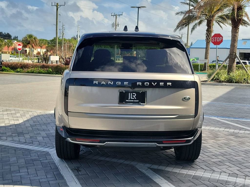 Certified 2023 Land Rover Range Rover SE AWD/4WD image 4
