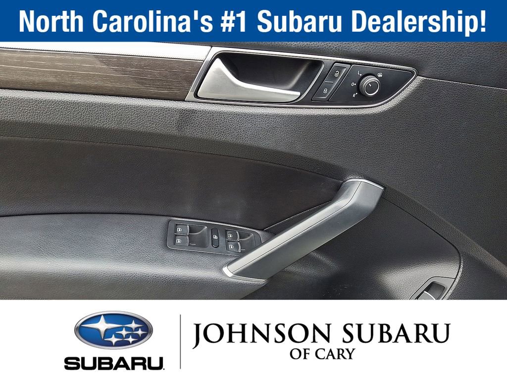 Used 2016 Volkswagen Passat 1.8T SE FWD image 11