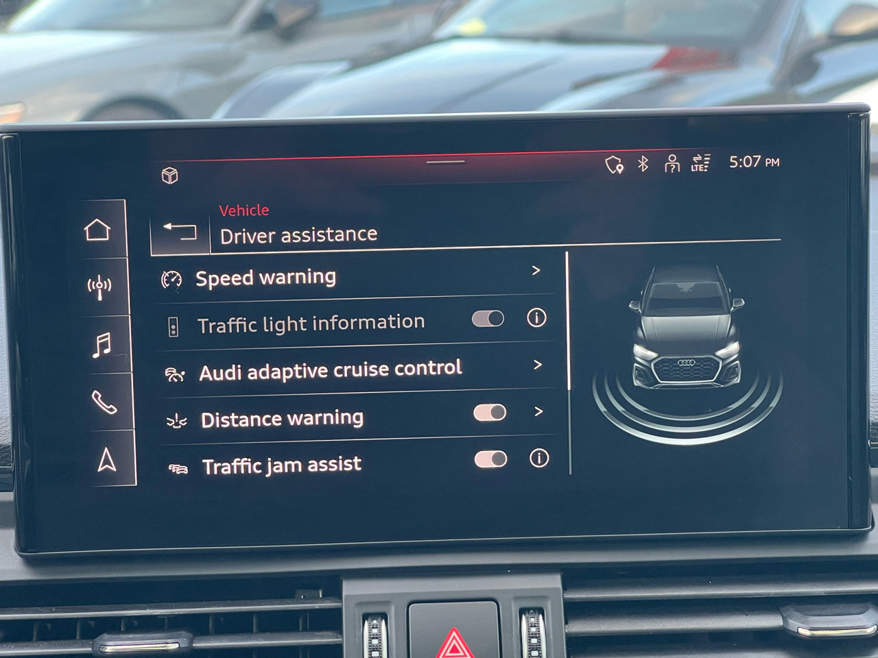 Used 2022 Audi Q5 e Premium Plus w/ Premium Plus Package image 51