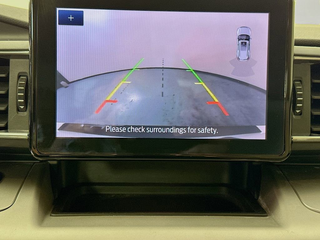 Used 2020 Ford Explorer XLT w/ Equipment Group 202A image 18