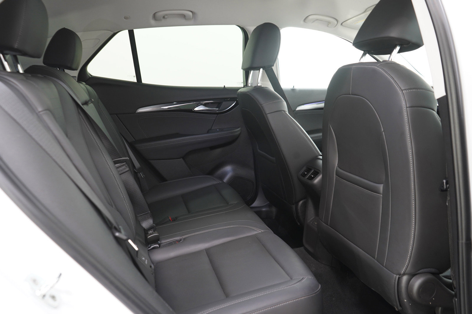 Used 2024 Buick Envision Preferred AWD/4WD image 13