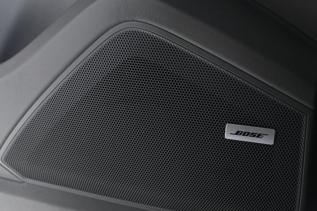 Used 2022 Porsche Cayenne Turbo image 22