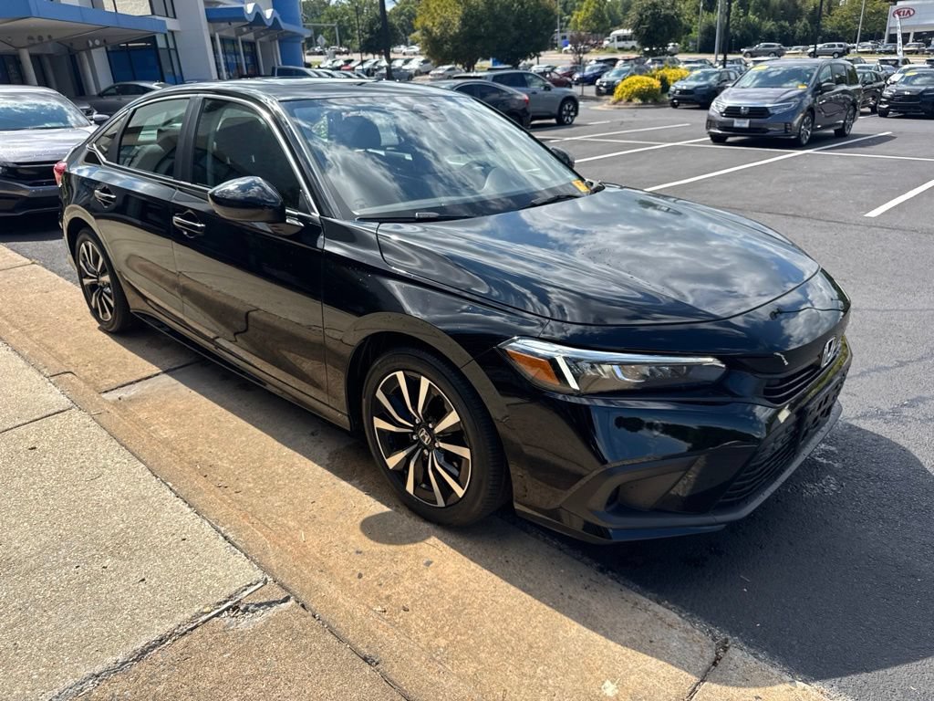 Used 2024 Honda Civic EX image 7