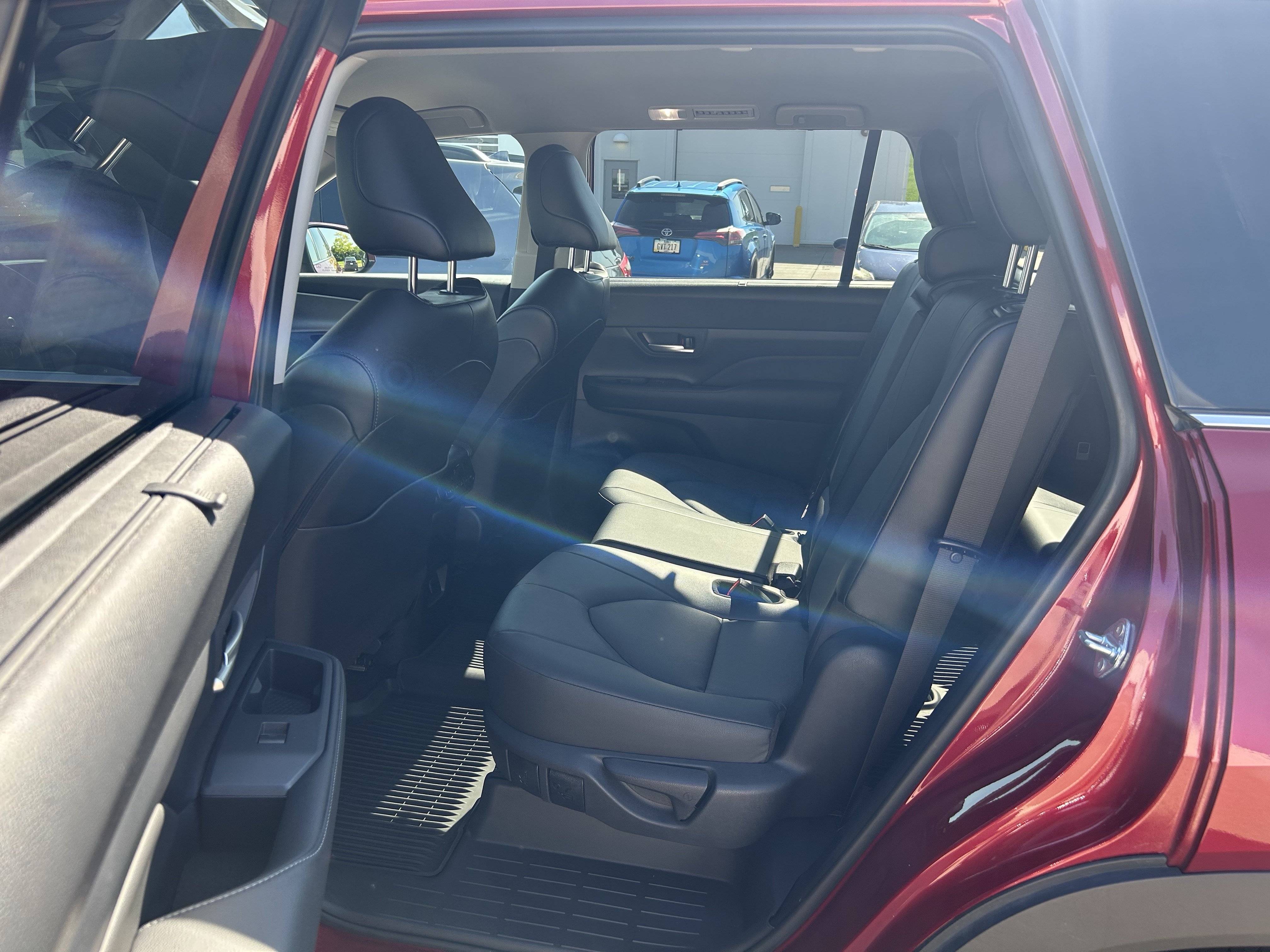 Certified 2024 Toyota Grand Highlander AWD image 18