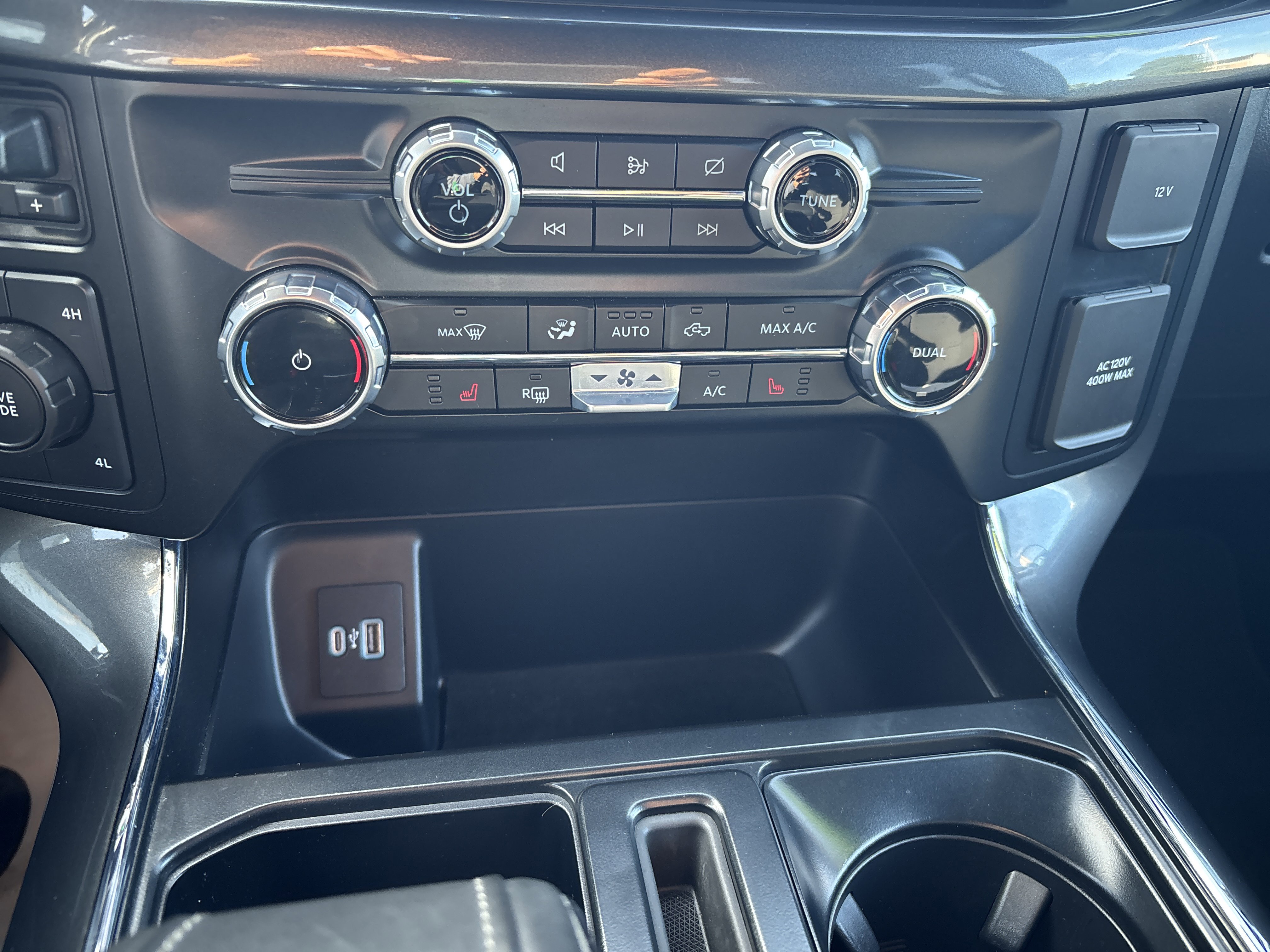 Used 2023 Ford F150 XLT w/ Equipment Group 302A High image 25