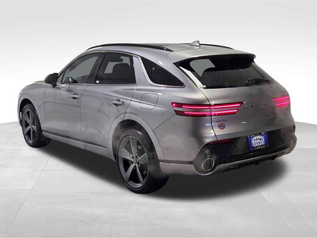 Used 2022 Genesis GV70 3.5T Sport w/ Sport Prestige Package AWD/4WD image 21