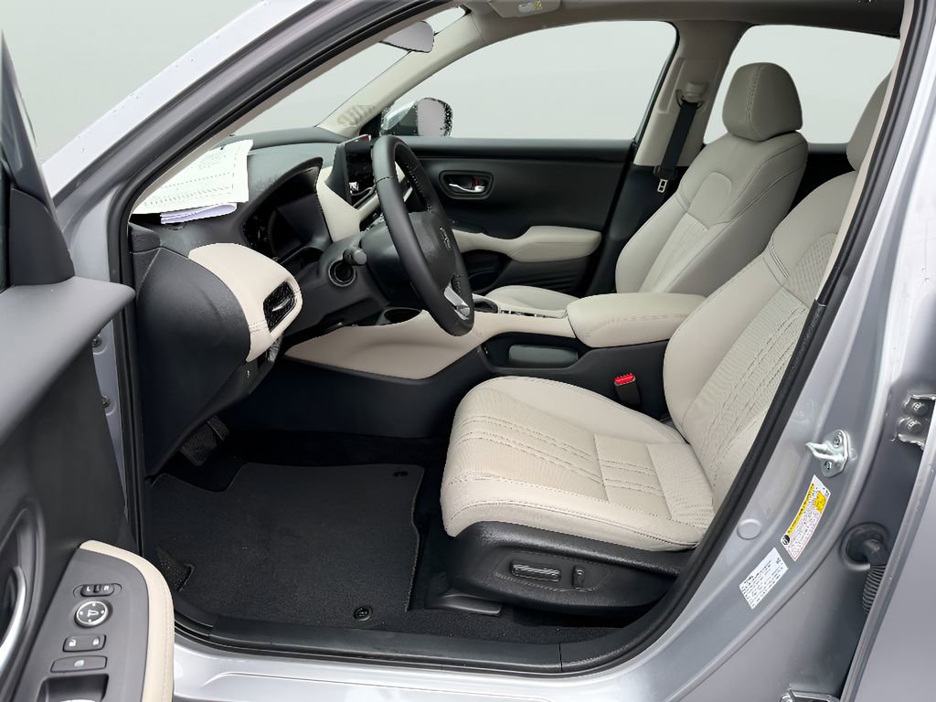 Used 2026 Honda HR-V EX-L image 14