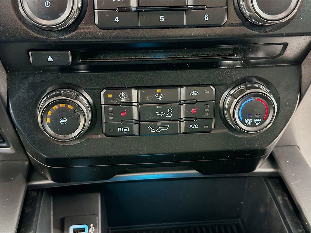 Used 2017 Ford F150 XLT w/ Equipment Group 302A Luxury image 34