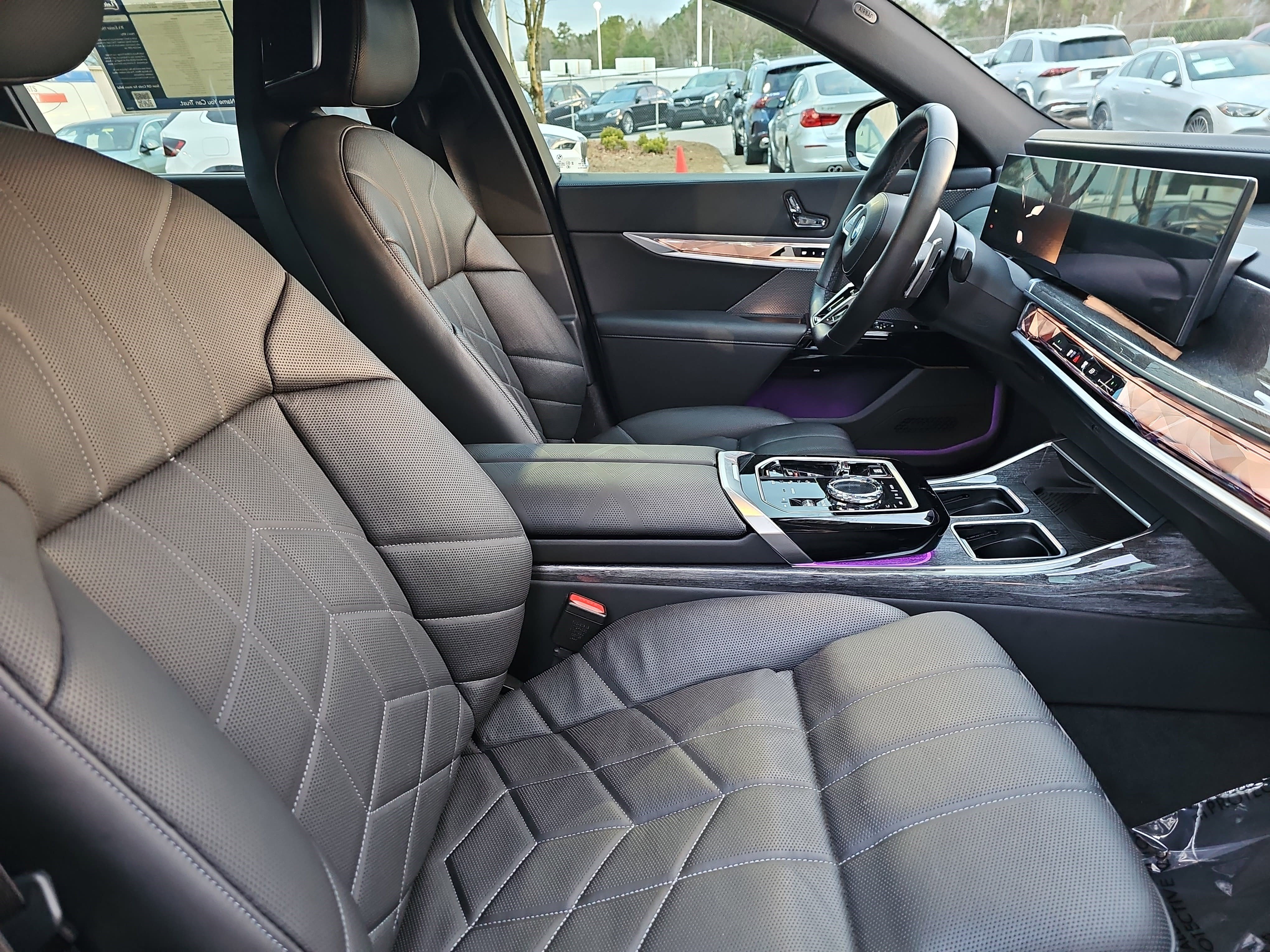 Certified 2023 BMW 740i w/ Executive Package image 11