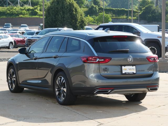 Used 2018 Buick Regal Essence w/ Driver Confidence Package #1 AWD/4WD image 4