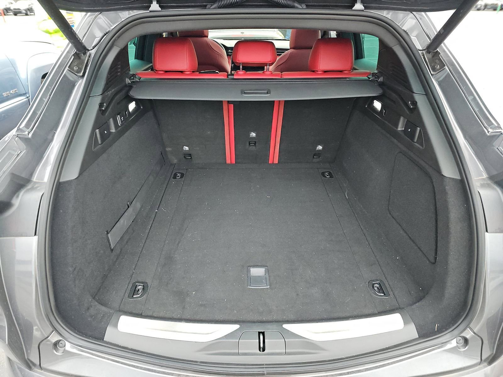 Used 2023 Maserati Grecale Modena image 12