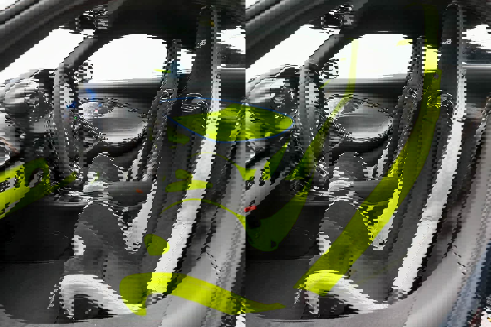 New 2026 McLaren Artura image 11