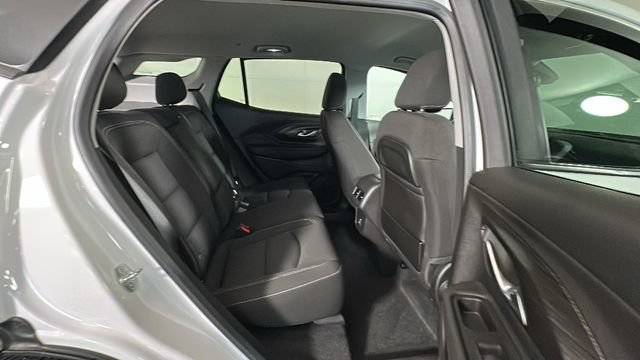 Used 2024 GMC Terrain SLE w/ Driver Convenience Package AWD/4WD image 28