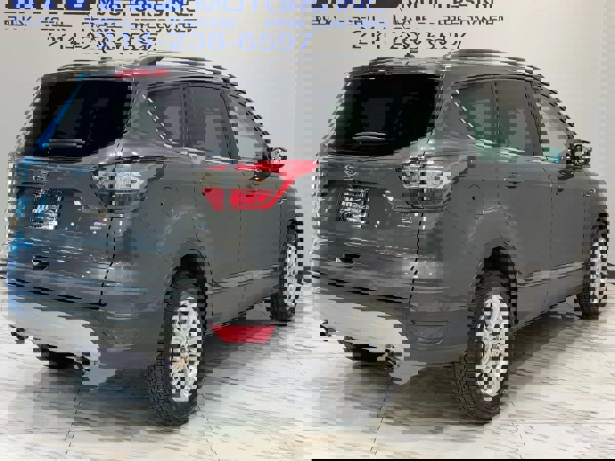 Used 2018 Ford Escape SE image 6