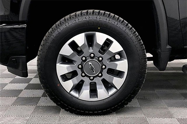 Used 2022 Chevrolet Silverado 2500 LTZ w/ Carhartt Edition image 9
