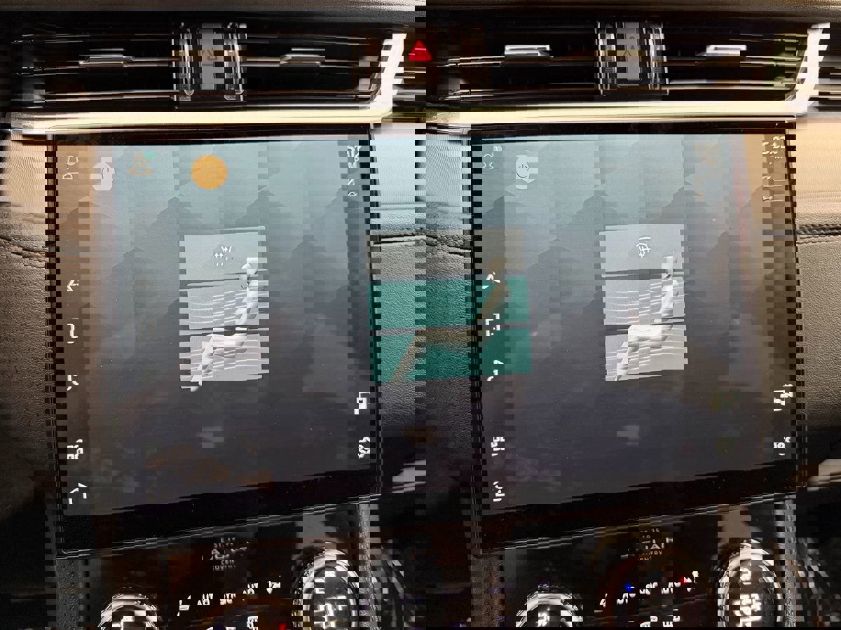 Used 2022 Jaguar F-PACE S image 35