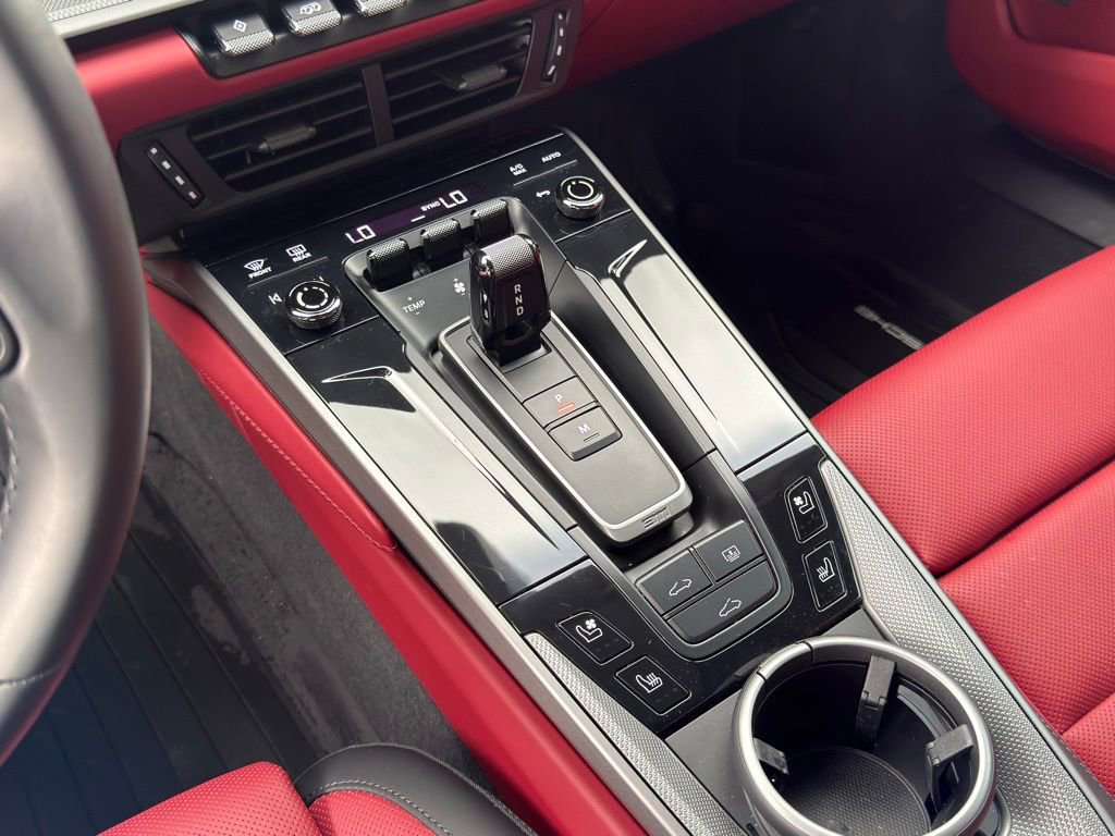 Used 2025 Porsche 911 Carrera image 16